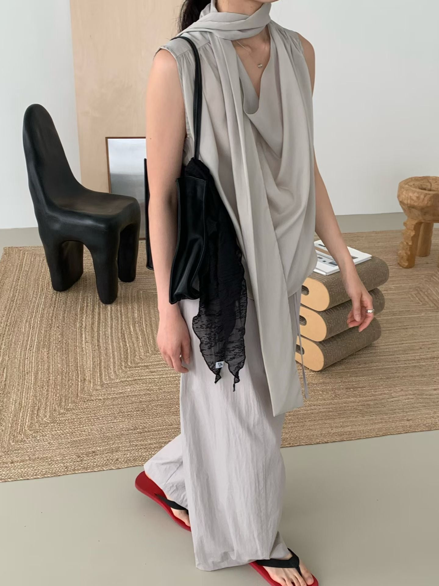 Muffler Sleeveless Blouse