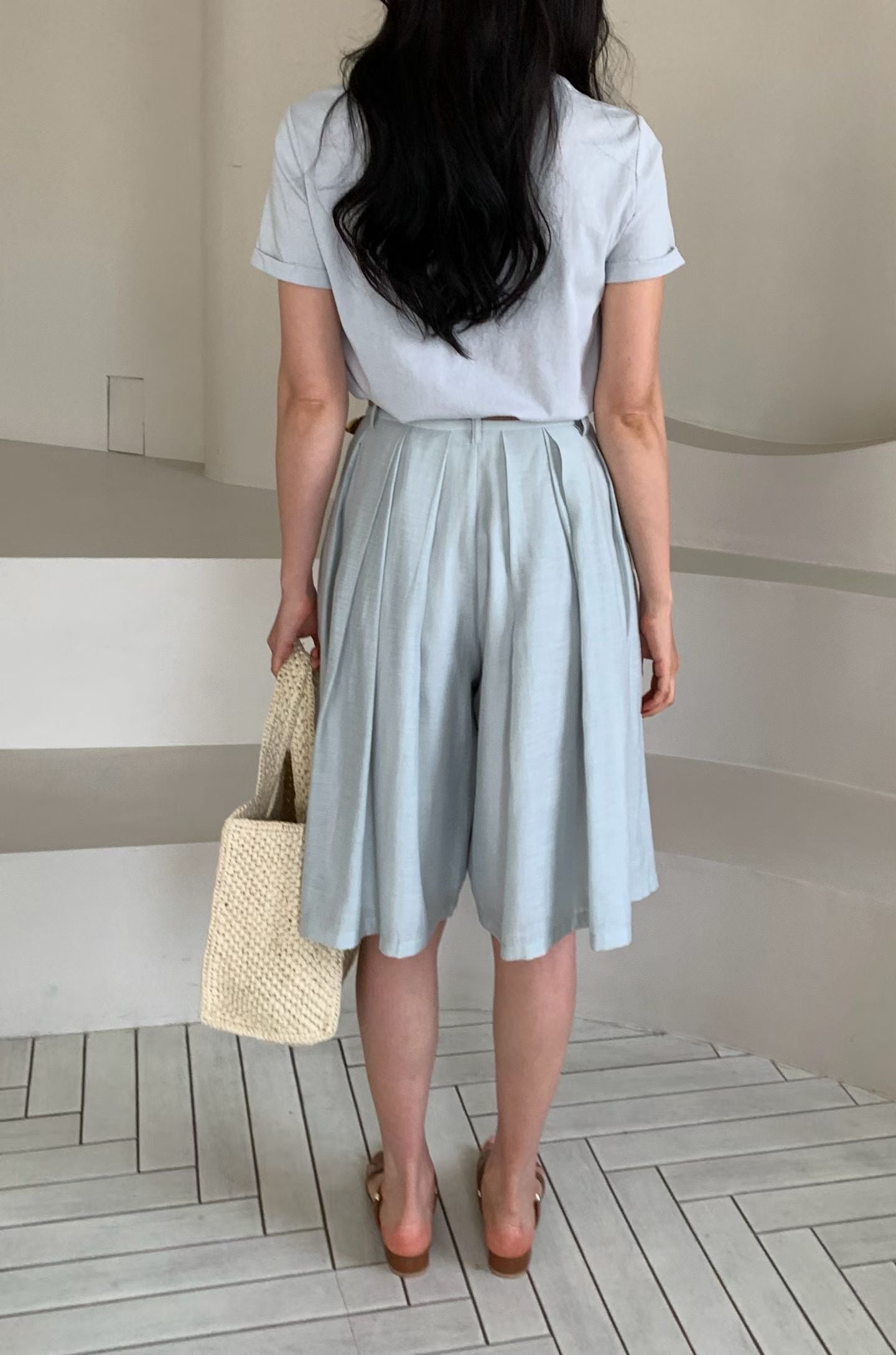 Pleated Airy Culottes